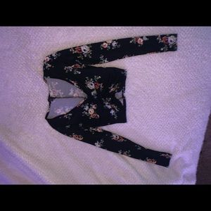 Long Sleeve Top w/ roses design